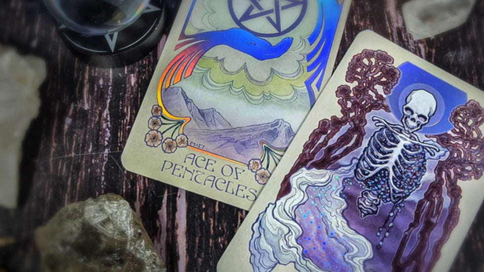 How to Choose a Tarot Deck